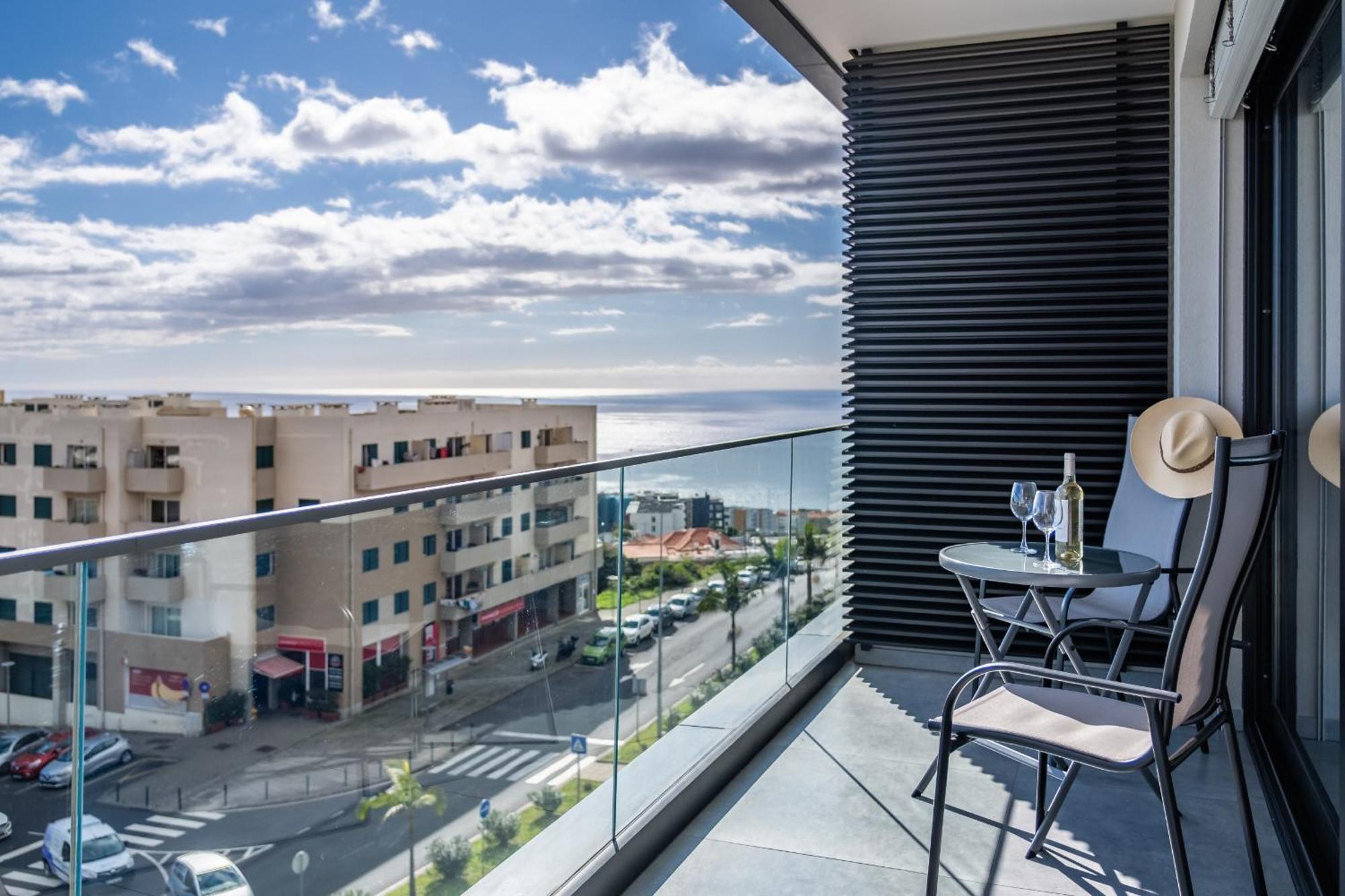 Fenix Ocean View By Madeira Sun Travel Apartment Funchal  Bagian luar foto