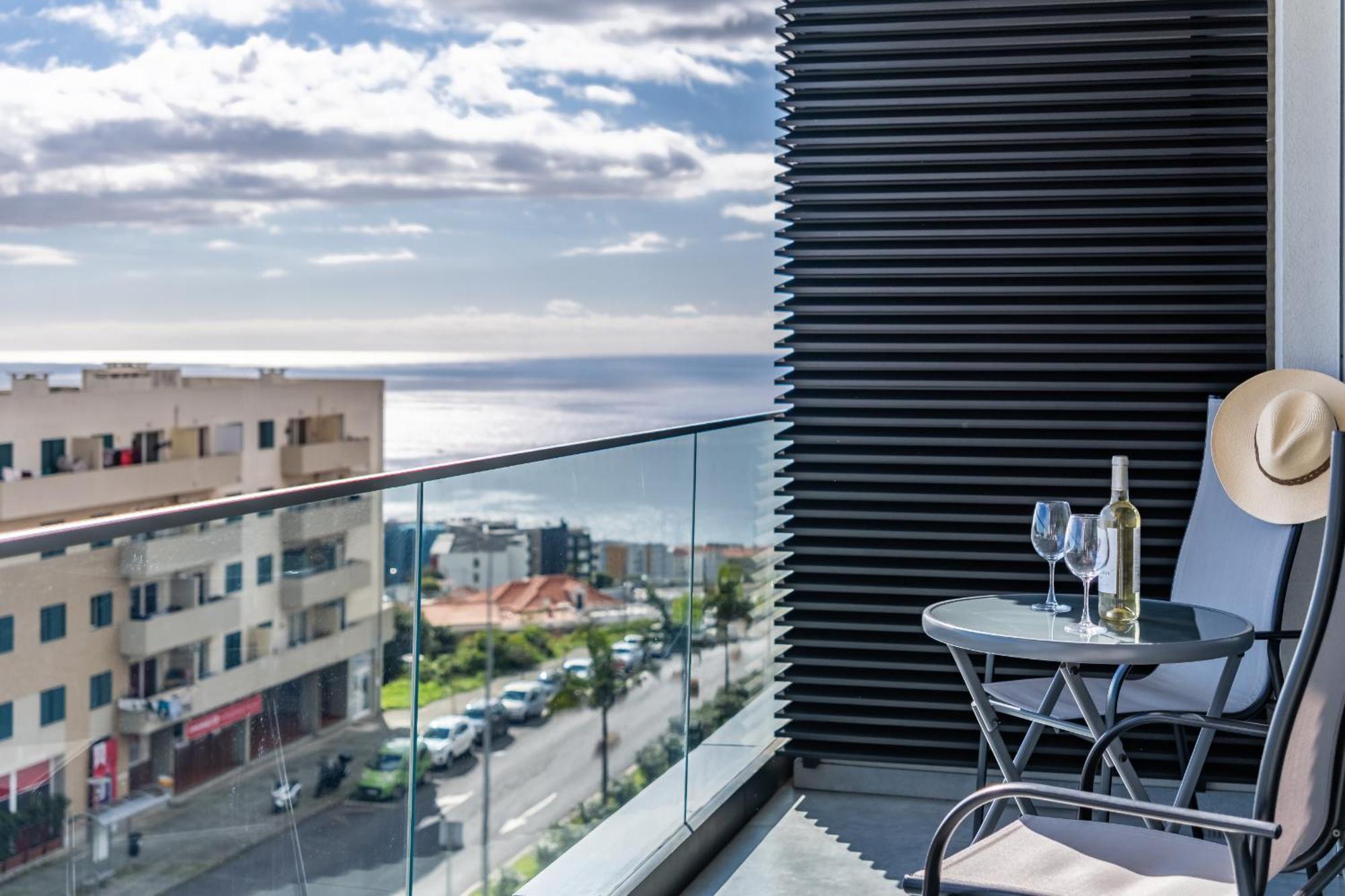 Fenix Ocean View By Madeira Sun Travel Apartment Funchal  Bagian luar foto